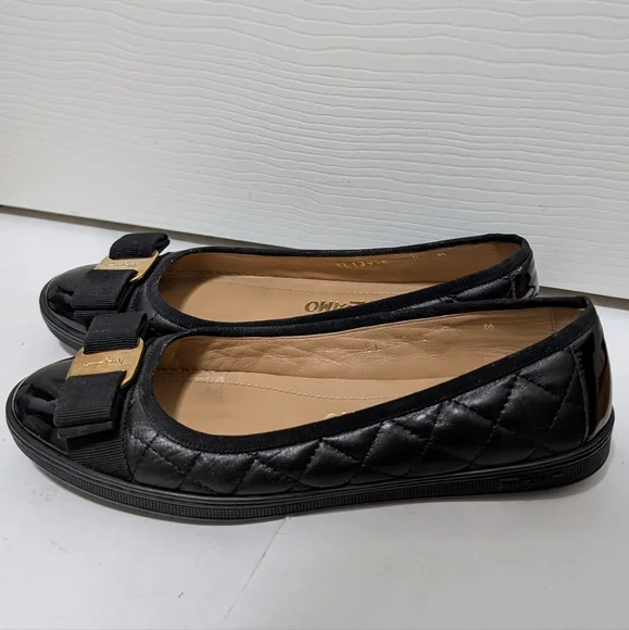 Salvatore ferragamo rufina flats Size 6 Black Leather